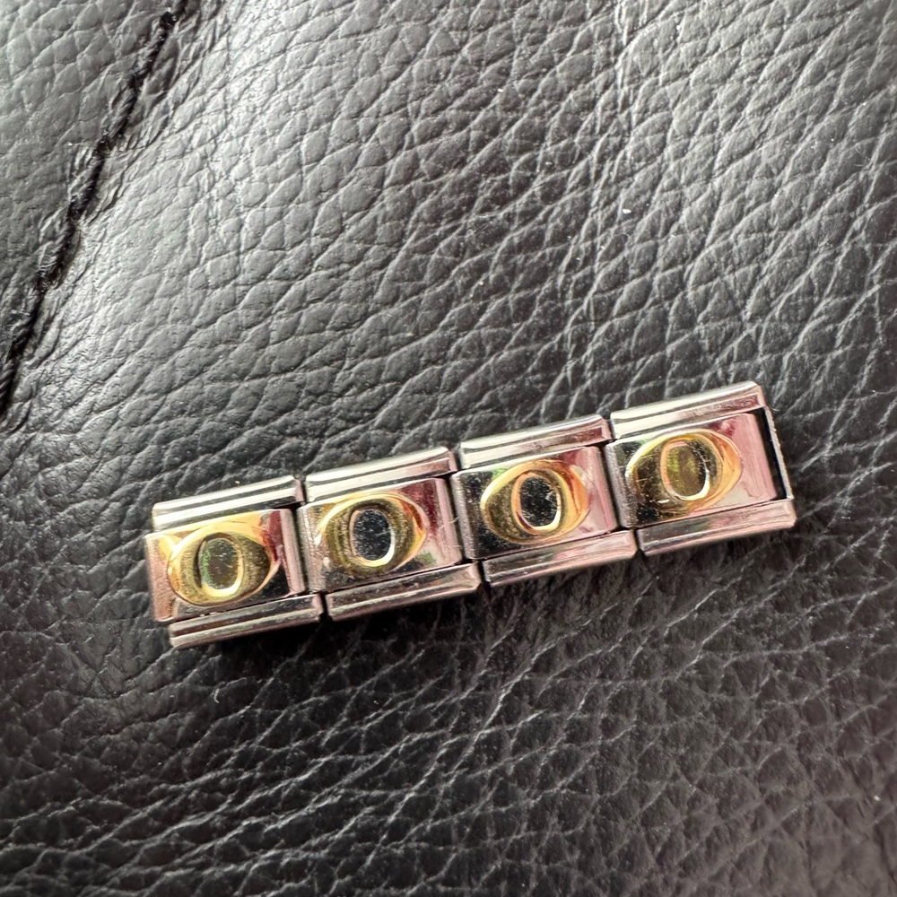 Letter O Gold Tone Italian Charm Link